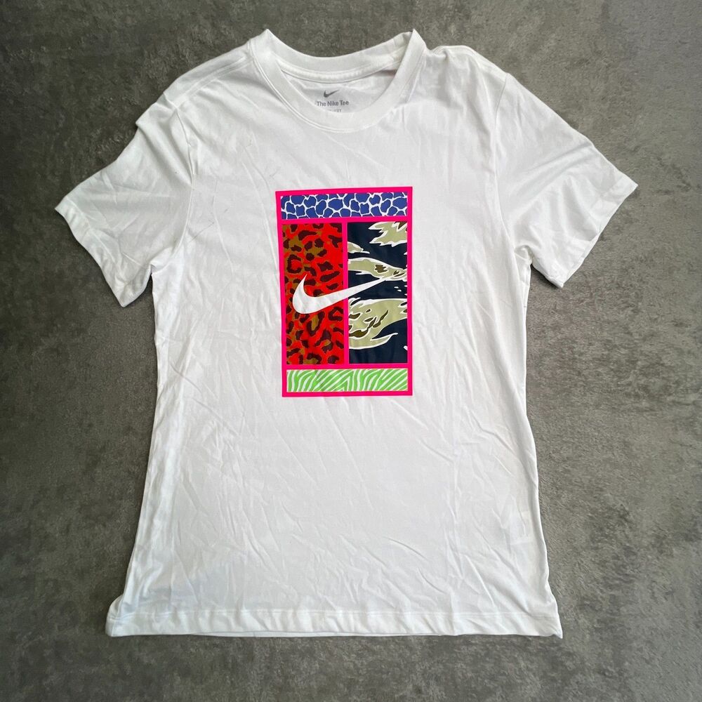Nike Court Dri Fit T Shirt Mens Large White Graphic Print Tennis Swoosh Logo